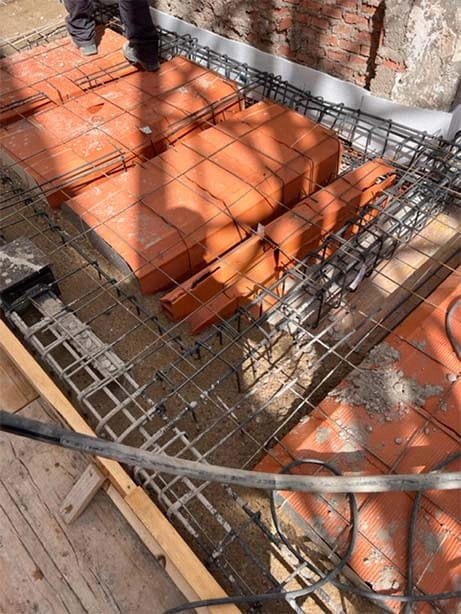 Obra de hormigonado en San Sebastián de los Reyes